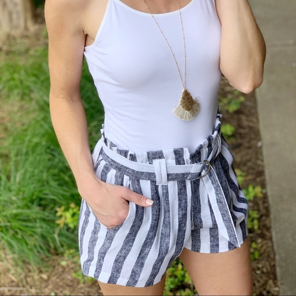 Infinity Raine Pants - Black and white striped linen shorts Infinity Raine Pants - Black and white striped linen shorts
